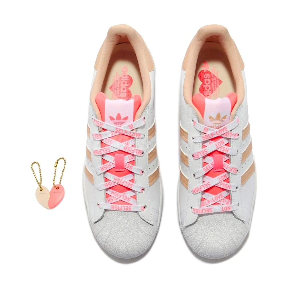 Adidas Originals‎ superstar white Limited Edition Self Love size 9